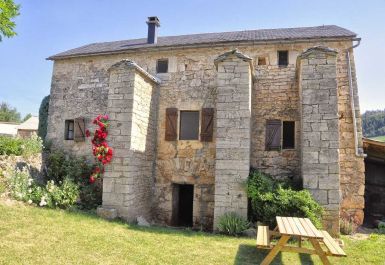 G&icirc;te n&deg;48G121440 LAVAL DU TARN - Loz&egrave;re - L'Oustal de Julie 3 personnes - Ext