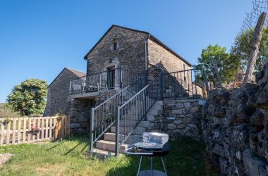 G&icirc;te n&deg;48G120320 Fraissinet-de-Fourques - Loz&egrave;re - photo