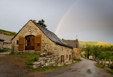 G&icirc;te n&deg;48G170220 LE PONT-DE-MONTVERT - Loz&egrave;re - G&icirc;te de Fermigous &agrave; Montgros - photo