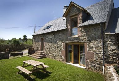 Extérieur Gîte n°48G110010 SAINT PIERRE DE NOGARET - Lozère - La Grange du Candel Bos à Nogardel - Extérieur