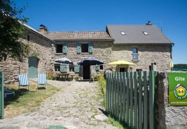 G&icirc;te n&deg;48G113860 FAU-DE-PEYRE - Loz&egrave;re - Le G&icirc;te de Marie - Ext&eacute;rieur
