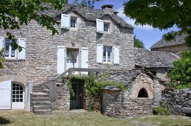 G&icirc;te n&deg;48G121120 Mas-Saint-Ch&eacute;ly - Loz&egrave;re - Ext&eacute;rieur