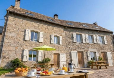 G&icirc;te n&deg;48G150463 MONTS VERTS (LES) - Loz&egrave;re - Le g&icirc;te G&eacute;vaudan, 6/7 personnes au Bacon - photo