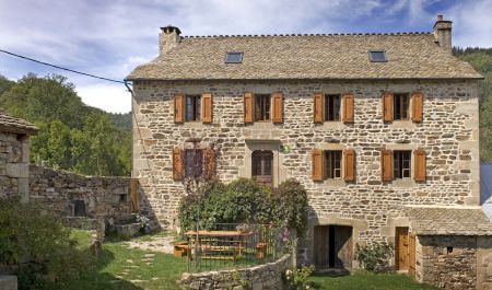 G&icirc;te n&deg;48G110020 SALCES (LES) - Loz&egrave;re - G&icirc;te au Ginestous - Ext&eacute;rieur