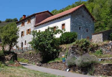 Chambre d'h&ocirc;tes n&deg;48G631610 VILLEFORT - Loz&egrave;re - Mas de l'Affenadou - photo