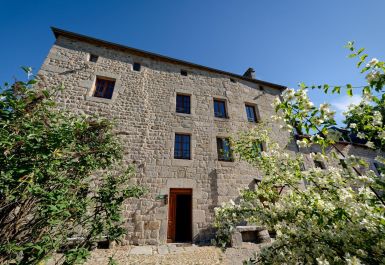 Chambre d'h&ocirc;tes n&deg;48G651510 LE MALZIEU-FORAIN - Loz&egrave;re - Le Petit Ch&acirc;teau du Villard - Le petit ch&acirc;teau du Villard