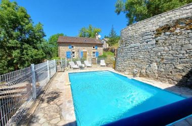 G&icirc;te n&deg;48G120140 Hures-la-Parade - Loz&egrave;re - photo