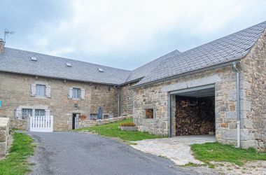 G&icirc;te n&deg;48G111480 Arzenc-d'Apcher - Loz&egrave;re - photo