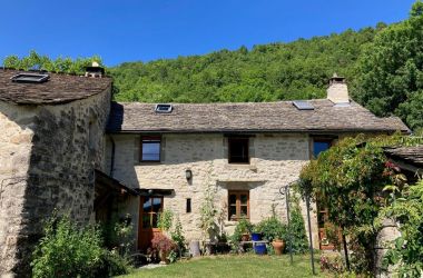 G&icirc;te n&deg;48G130207 Vebron - Loz&egrave;re - photo
