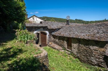 G&icirc;te n&deg;48G132150 Gabriac - Loz&egrave;re - photo