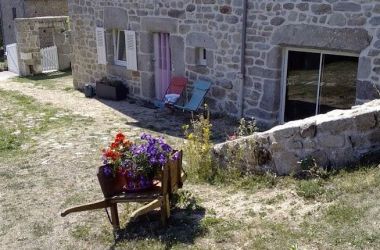G&icirc;te n&deg;48G150456 Saint-L&eacute;ger-du-Malzieu - Loz&egrave;re - photo