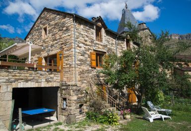 G&icirc;te n&deg;48G132510 FRAISSINET DE FOURQUES - Loz&egrave;re - G&icirc;te Le Baptistou - 7/9 personnes - photo