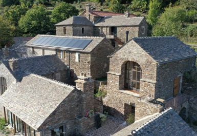 Chambre d'h&ocirc;tes n&deg;48G631560 SAINT-MICHEL-DE-DEZE - Loz&egrave;re - Domaine Le Verdier - photo