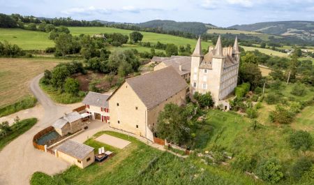 G&icirc;te n&deg;48G110780 ANTRENAS - Loz&egrave;re - G&icirc;te Le Crespin - Domaine du 19&egrave;me si&egrave;cle
