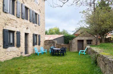 G&icirc;te n&deg;48G150351 Chaulhac - Loz&egrave;re - photo
