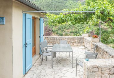 G&icirc;te n&deg;48G240275 LES VIGNES - Loz&egrave;re - G&icirc;te 4/6 pers. Premium au Castel de la Peyre - photo