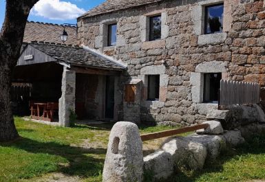 G&icirc;te n&deg;48G170030 LE PONT-DE-MONTVERT - Loz&egrave;re - Maison Almir - photo