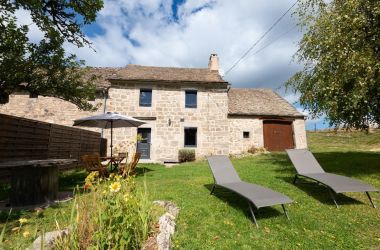 G&icirc;te n&deg;48G110430 Saint-Sauveur-de-Peyre - Loz&egrave;re - photo