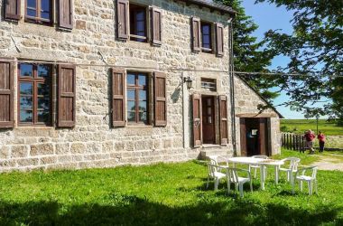 G&icirc;te n&deg;48G110830 Saint-Laurent-de-Muret - Loz&egrave;re - photo