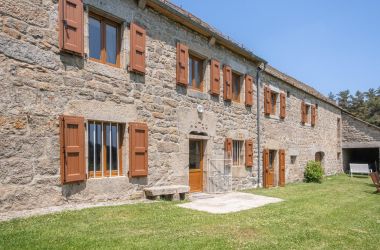 G&icirc;te n&deg;48G111290 Sainte-Colombe-de-Peyre - Loz&egrave;re - photo