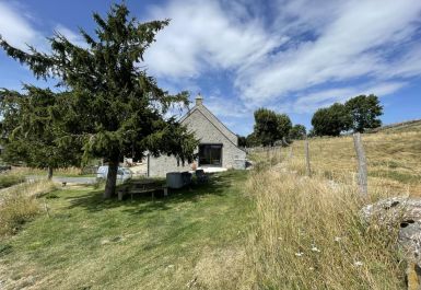 G&icirc;te n&deg;48G110890 NASBINALS - Loz&egrave;re - L'Oustal 2/3 personnes &agrave; Montgrousset - photo