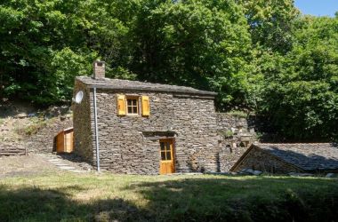 G&icirc;te n&deg;48G131720 Saint-Germain-de-Calberte - Loz&egrave;re - photo