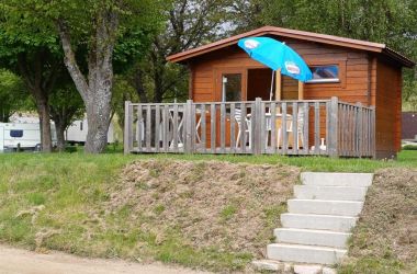 Meublé n°48H450171 LANGOGNE - Lozère - Chalet 2 pers. - Camping La Cigale de l'Allier - photo