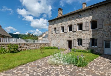 Meubl&eacute; n&deg;48H110520 GRANDVALS - Loz&egrave;re - Perceneige - Ancien presbyt&egrave;re 3/5 personnes - photo