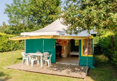 Cabane en bois48H430214 FLORAC TROIS RIVIERES - Loz&egrave;re - Bungalow toil&eacute; Pagan 5 pers. - Camping Le Pont du Tarn - photo