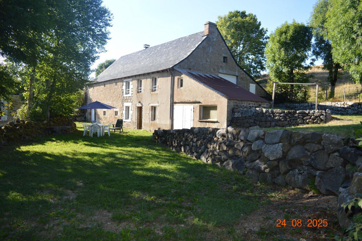 photo 0